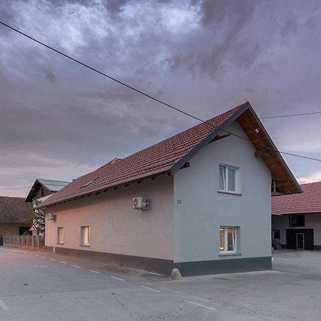 Apartments Grahek Любляна Екстериор снимка