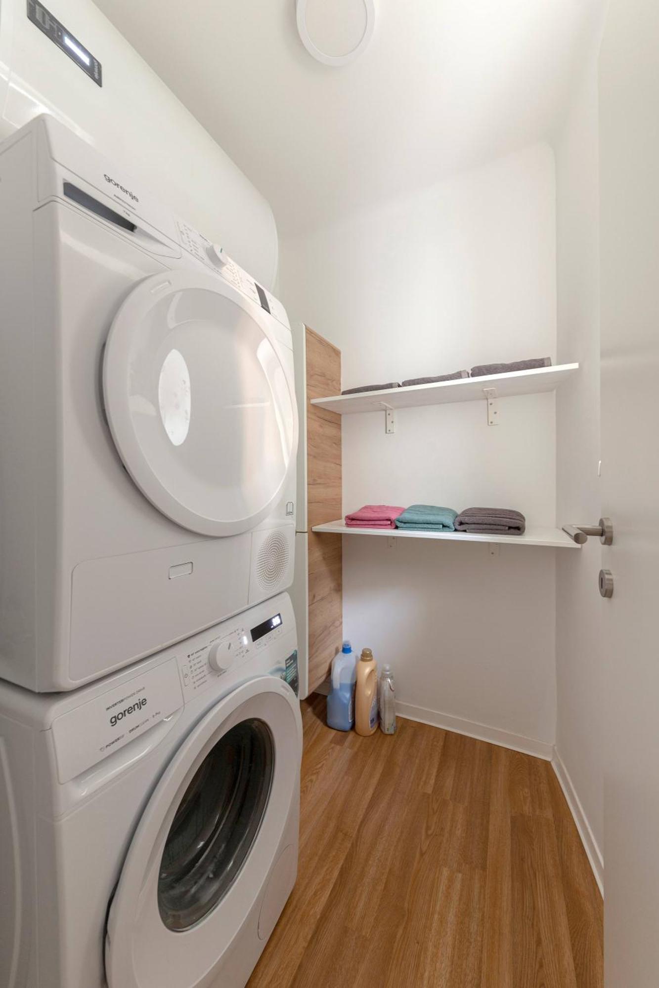 Apartments Grahek Любляна Екстериор снимка